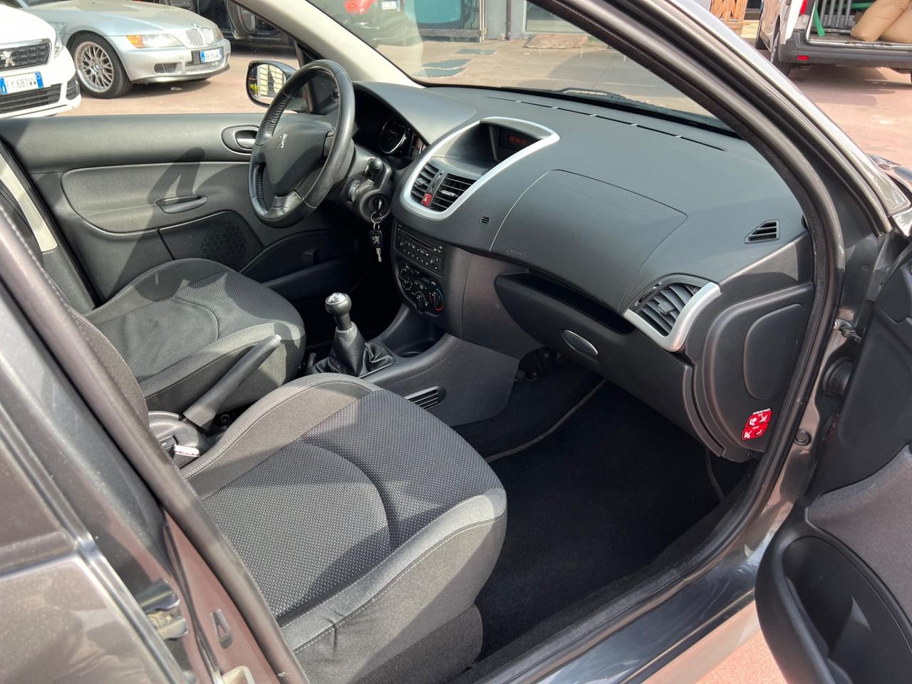 Peugeot 206 Plus 1.1 60CV 5p. Urban