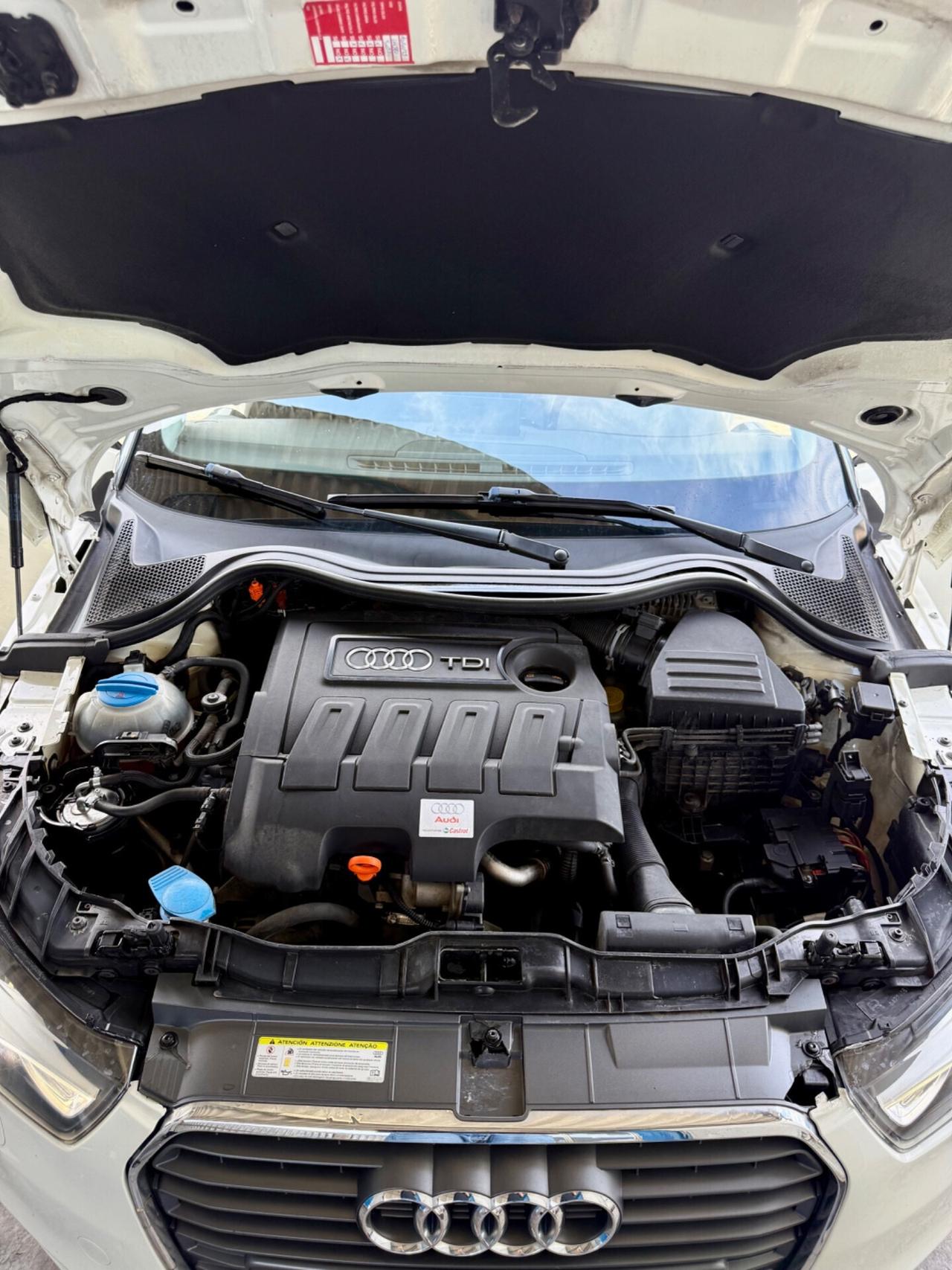 Audi A1 1.6 TDi 90cv EURO5B - NEOPATENTATI OK