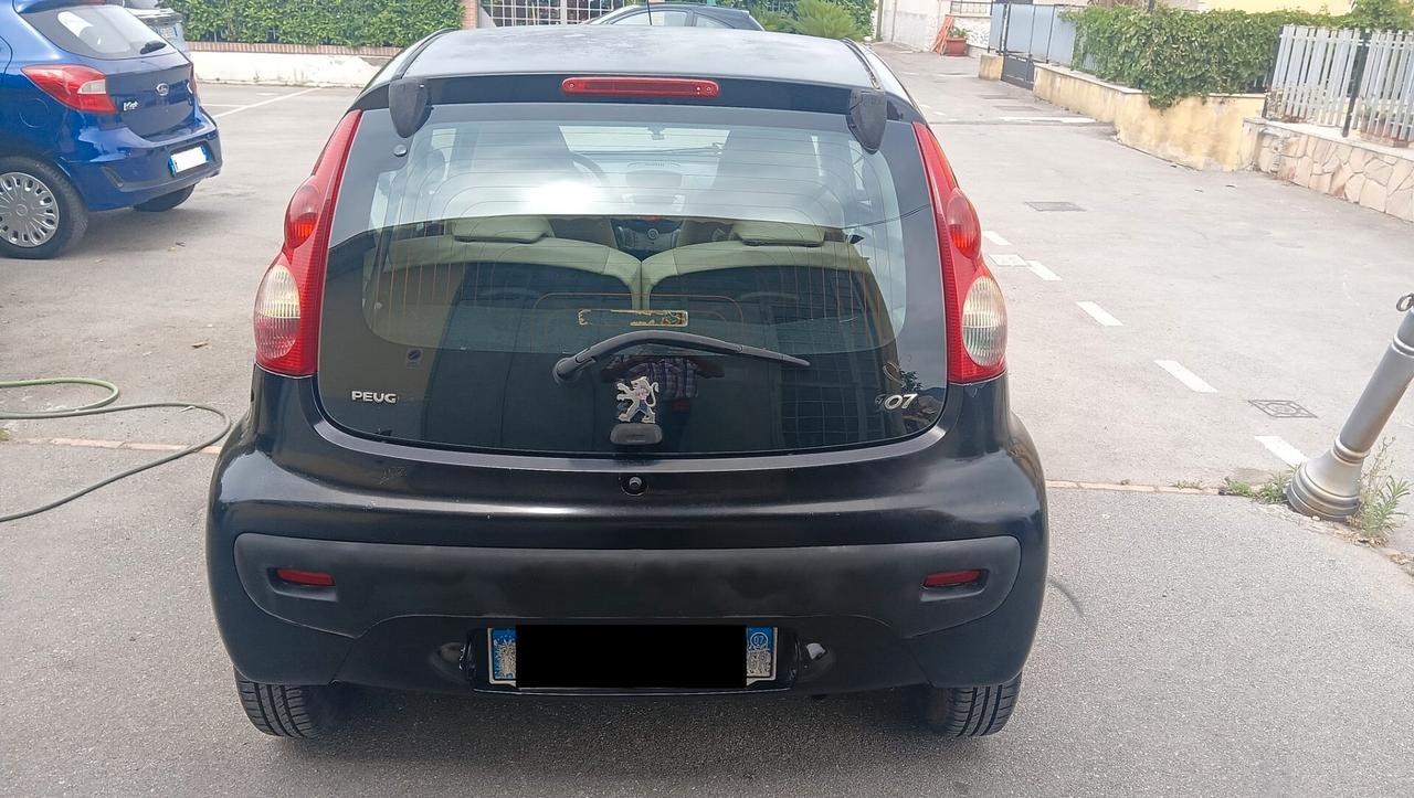 Peugeot 107 1.0 68CV 3p. Sweet Years