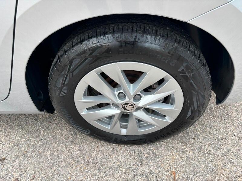 SKODA Fabia 4ª serie Fabia 1.0 MPI 65 CV Ambition