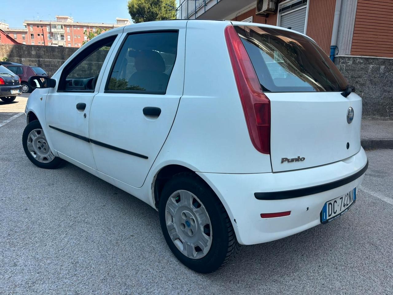 Fiat Punto 1.2 5 porte Active Natural Power