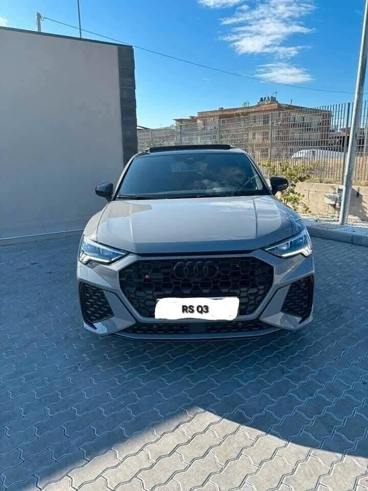 Audi Q3 RS Q3 SPB quattro S tronic s line.-