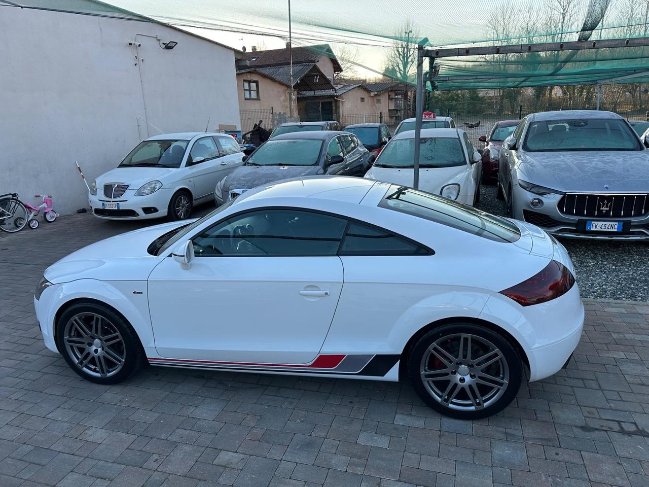 Audi TT Coupé 1.8 TFSI Advanced plus