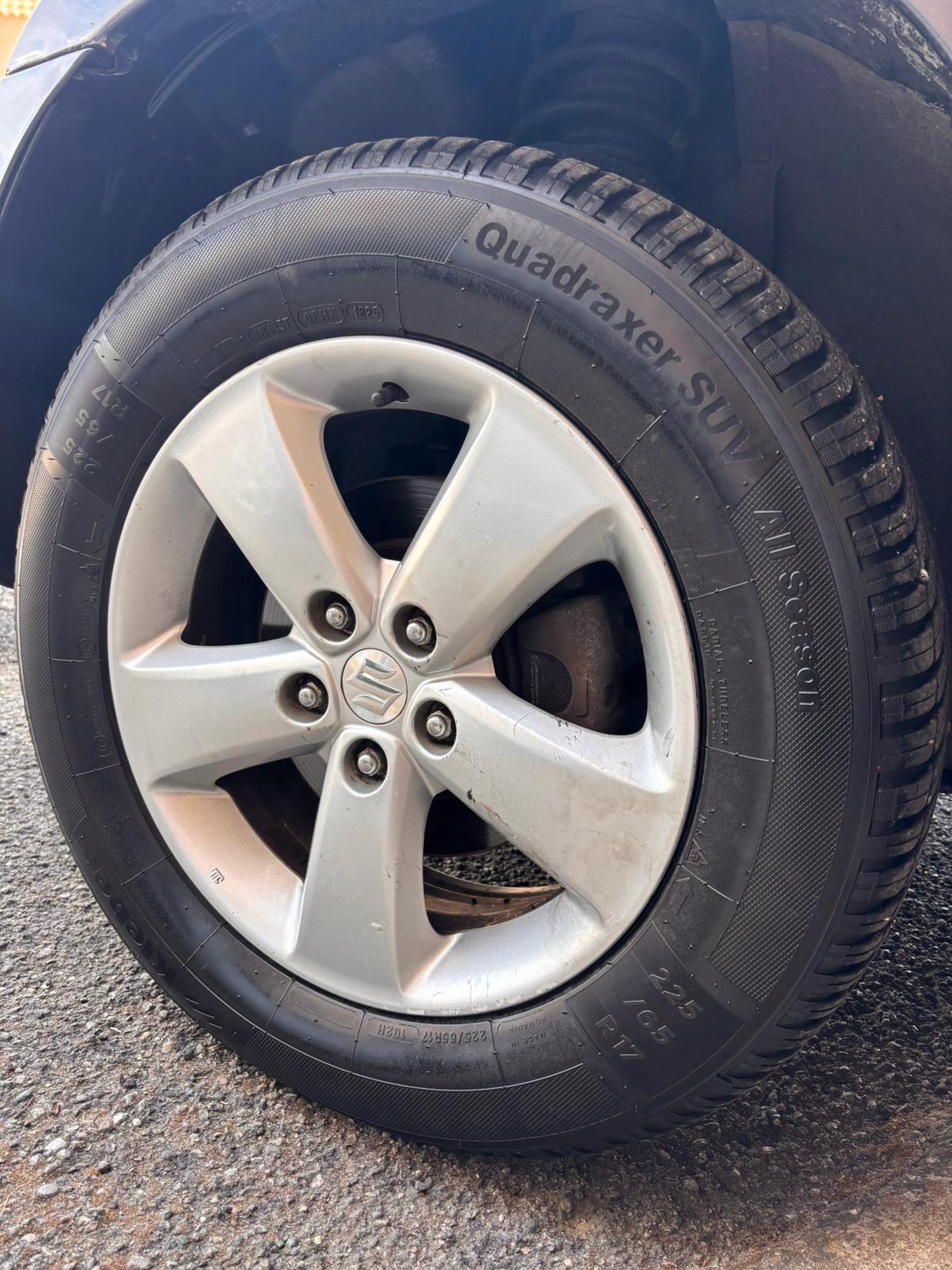 Suzuki Grand Vitara 1.9 DDiS 5 porte Crossover