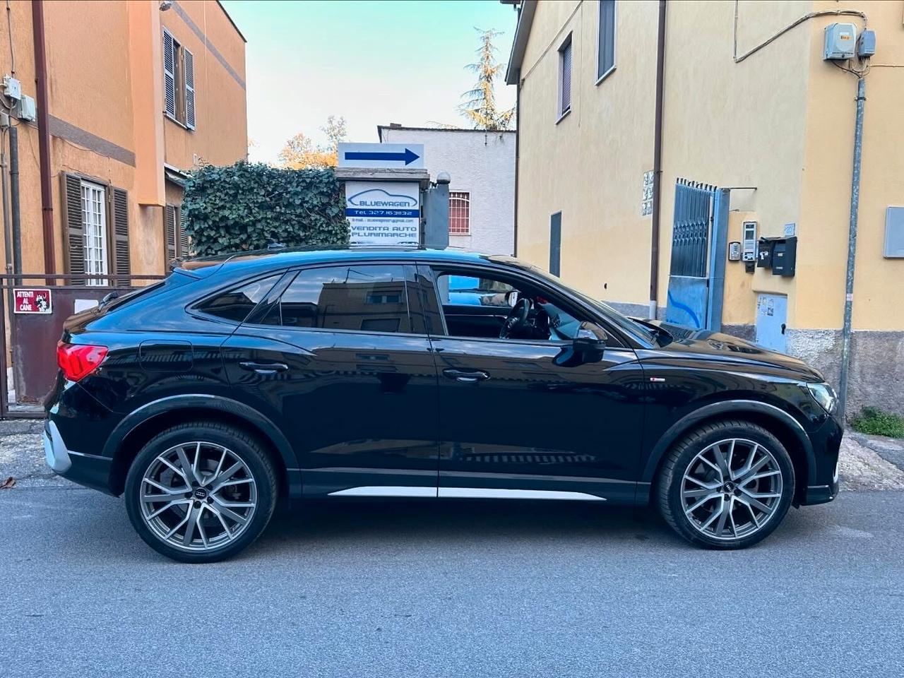 Audi Q3 Sportback 2.0 TFSI 230cv Sline Quattro S tronic FINANZAIBILE