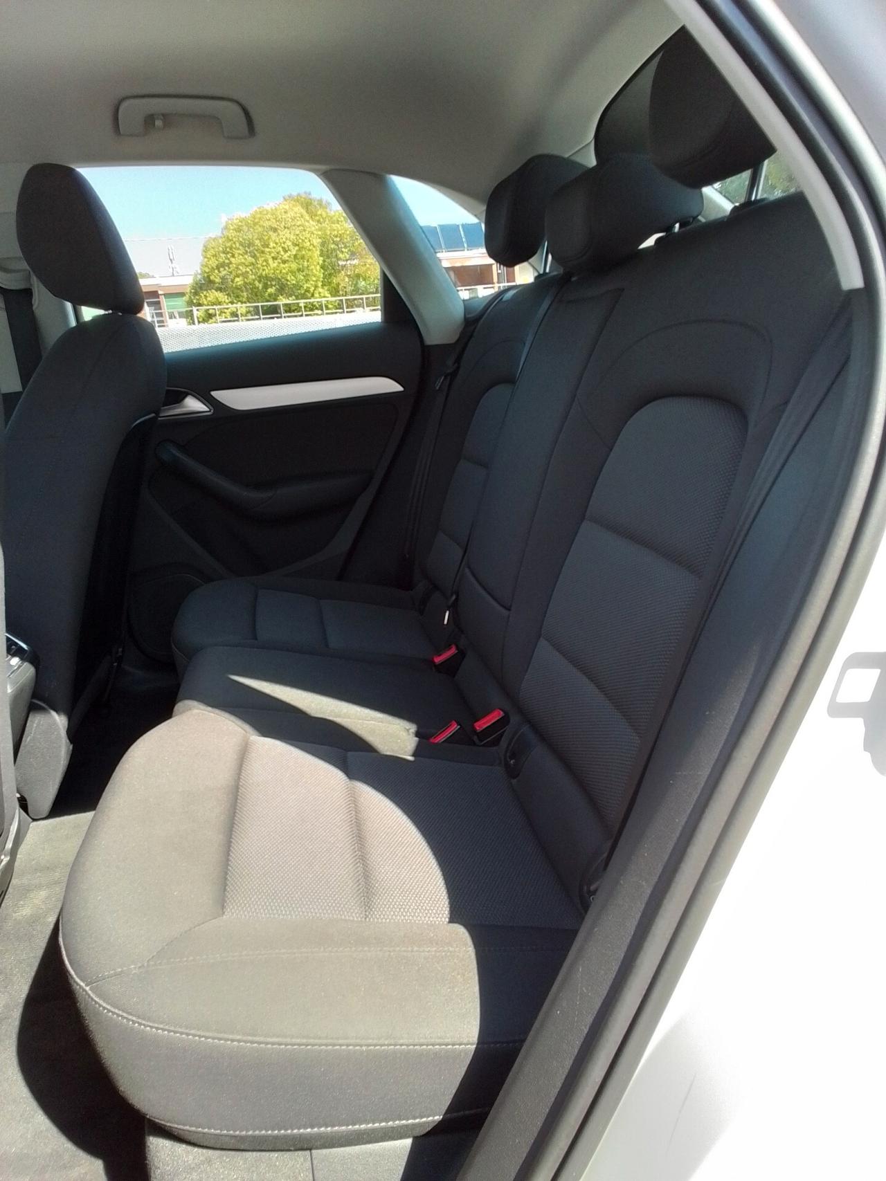Audi Q3 2.0 TDI 150 CV quattro Business