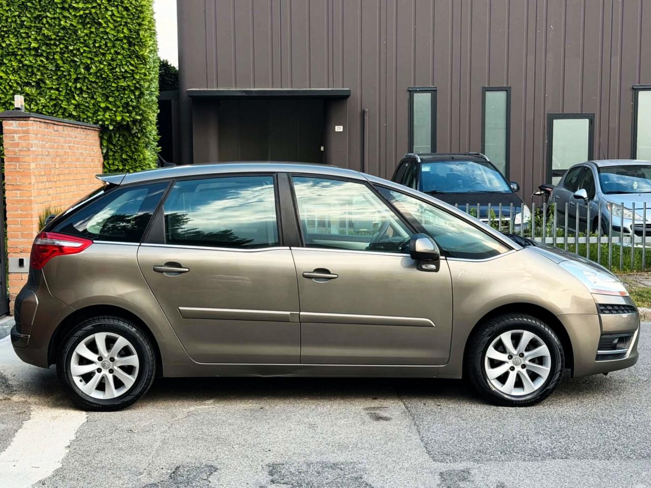 Citroen C4 Picasso 1.6 HDi 110-189.000km-Garanzia-2010