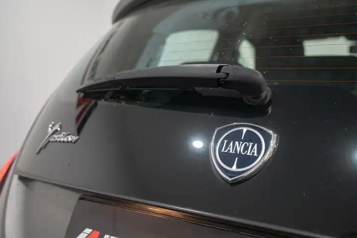 Lancia Ypsilon 1.2 69 CV 5 porte Gold