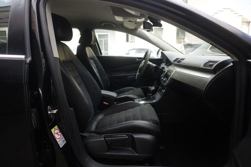 Volkswagen Passat Volkswagen Passat Variant 2.0 tdi Highline 170cv dsg Unicoproprietario