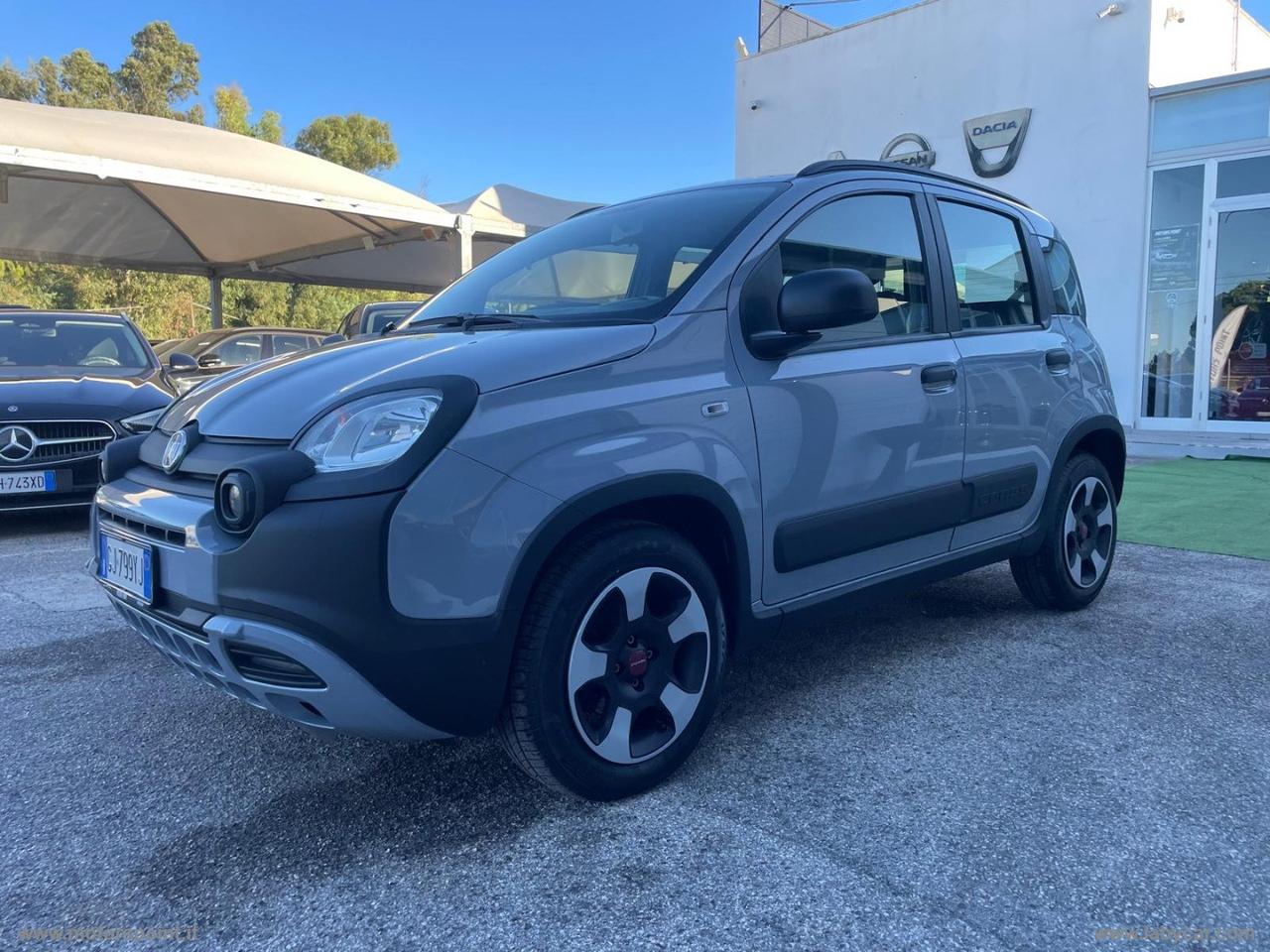 FIAT Panda 1.0 FireFly S&S Hybrid City Cross CITY CROSS