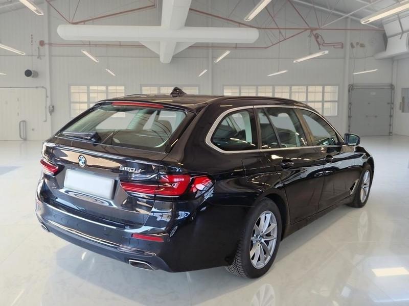BMW 520 Business MH48V Touring Auto