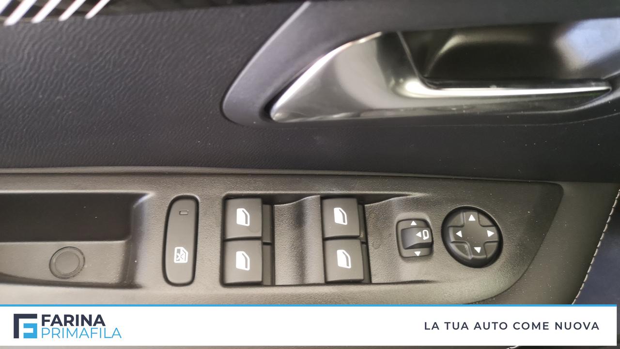 PEUGEOT 208 5P - ALLURE Hybrid 110 E-DCS6