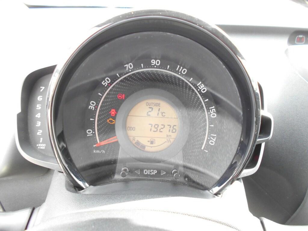 Toyota Aygo 5 Porte 1.0 VVT-i x-business