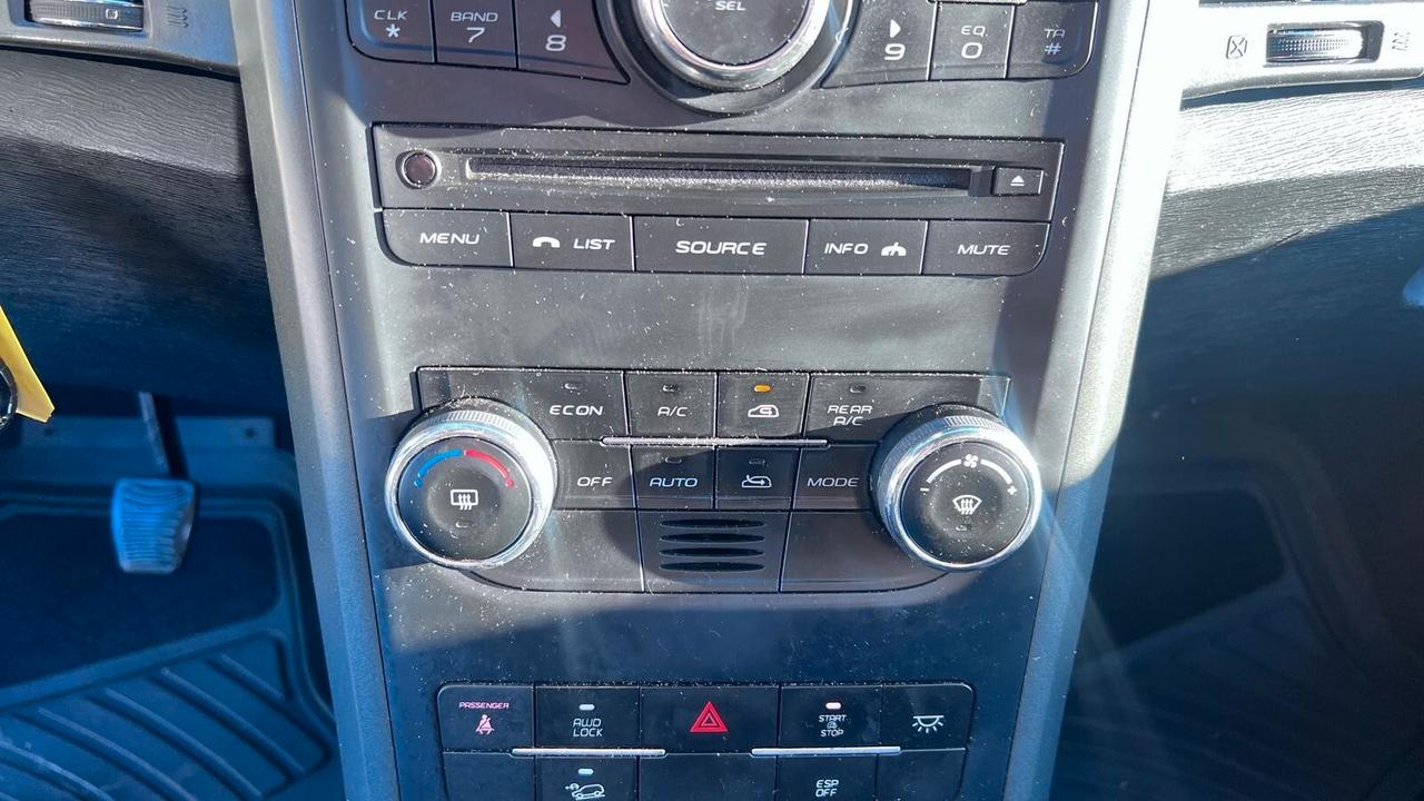 Mahindra XUV500 2.2 16V AWD W6 7 POSTI