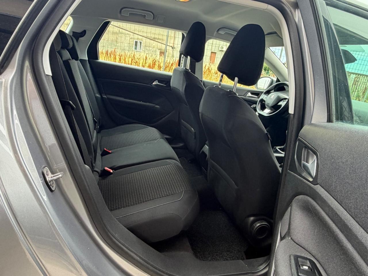 Peugeot 308 BlueHDi 130 S&S SW Allure