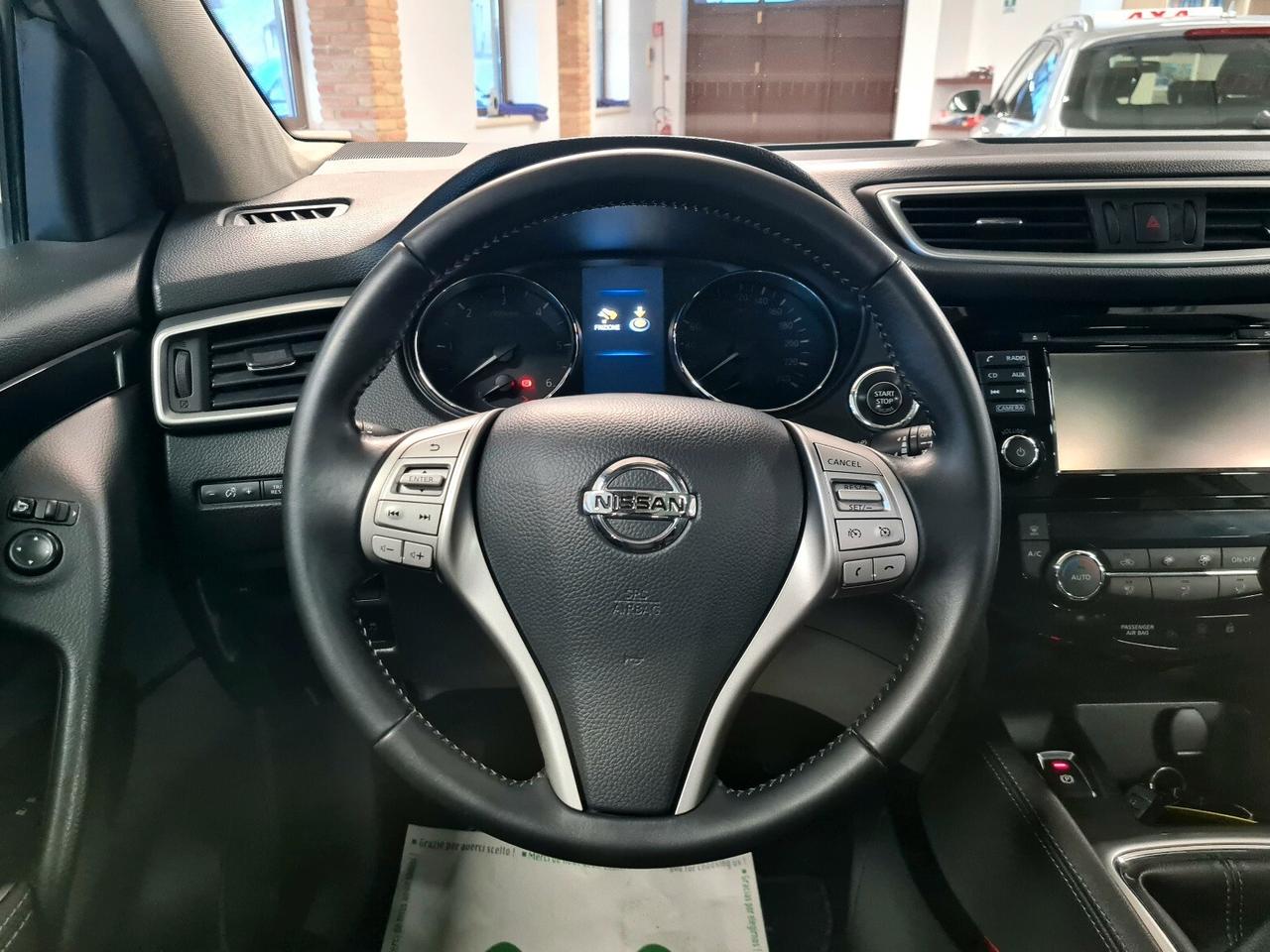 Nissan Qashqai 1.6 dCi 2WD N-Connecta **GANCIO TRAINO **