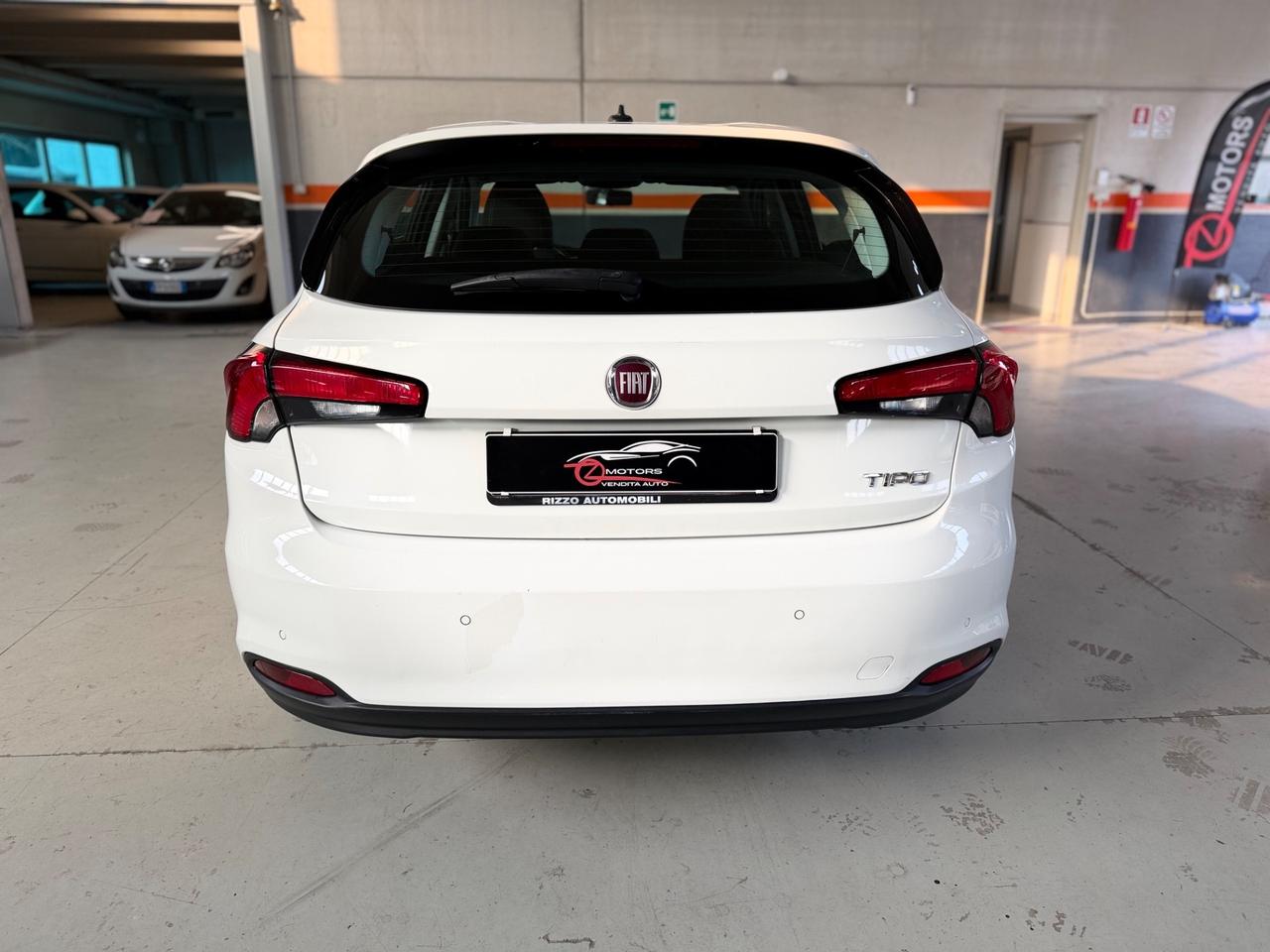 Fiat Tipo 1.4 T-Jet 120CV GPL 5 porte Lounge NEOPATENTATI