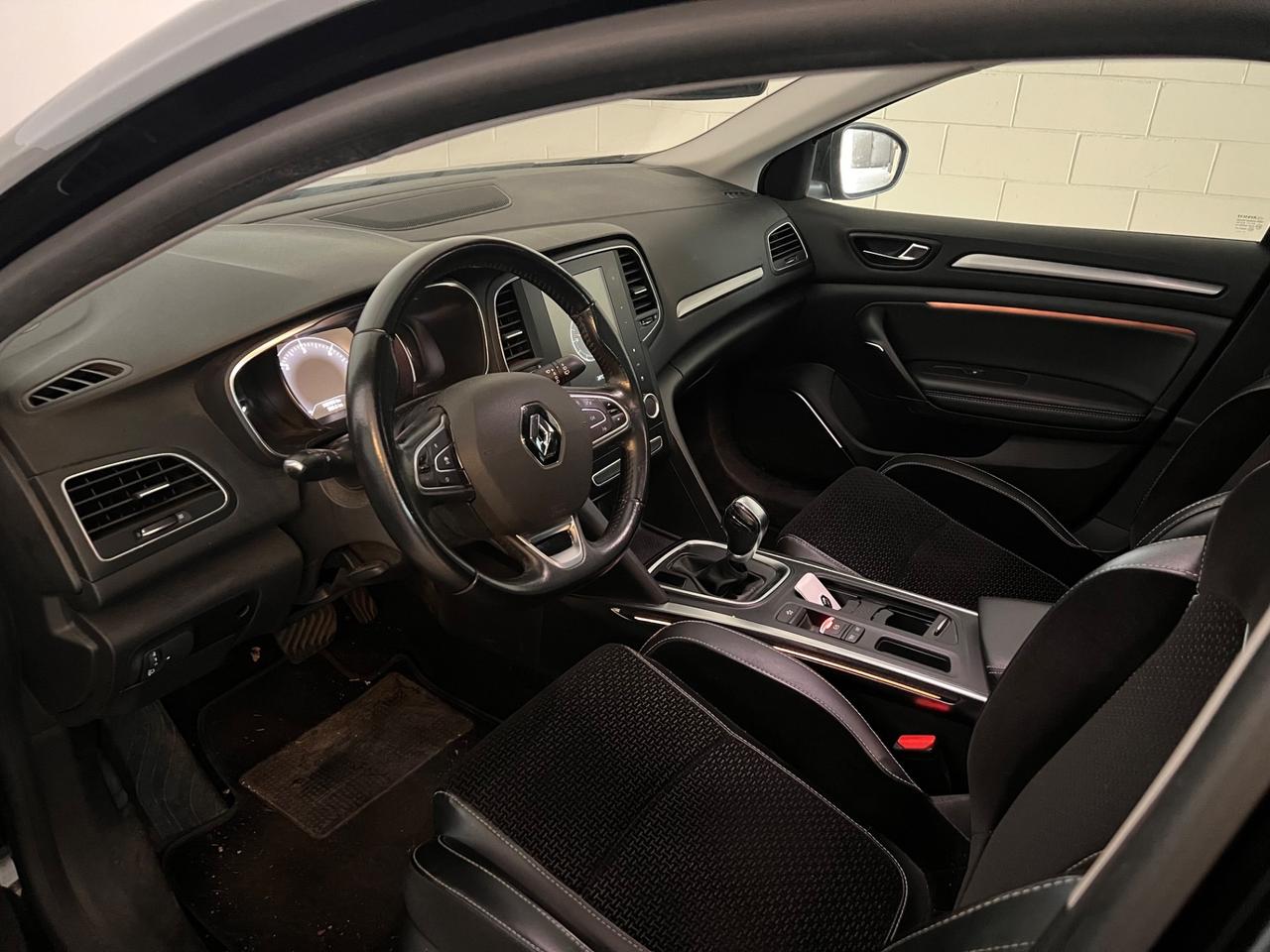 Renault Megane Mégane Sporter 1.5 dCi 8V 110 CV EDC Energy Intens