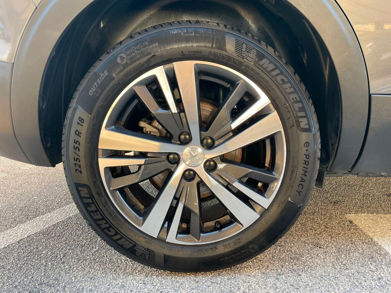 Peugeot 5008 BlueHDi 130 S&S EAT8 Allure Pack