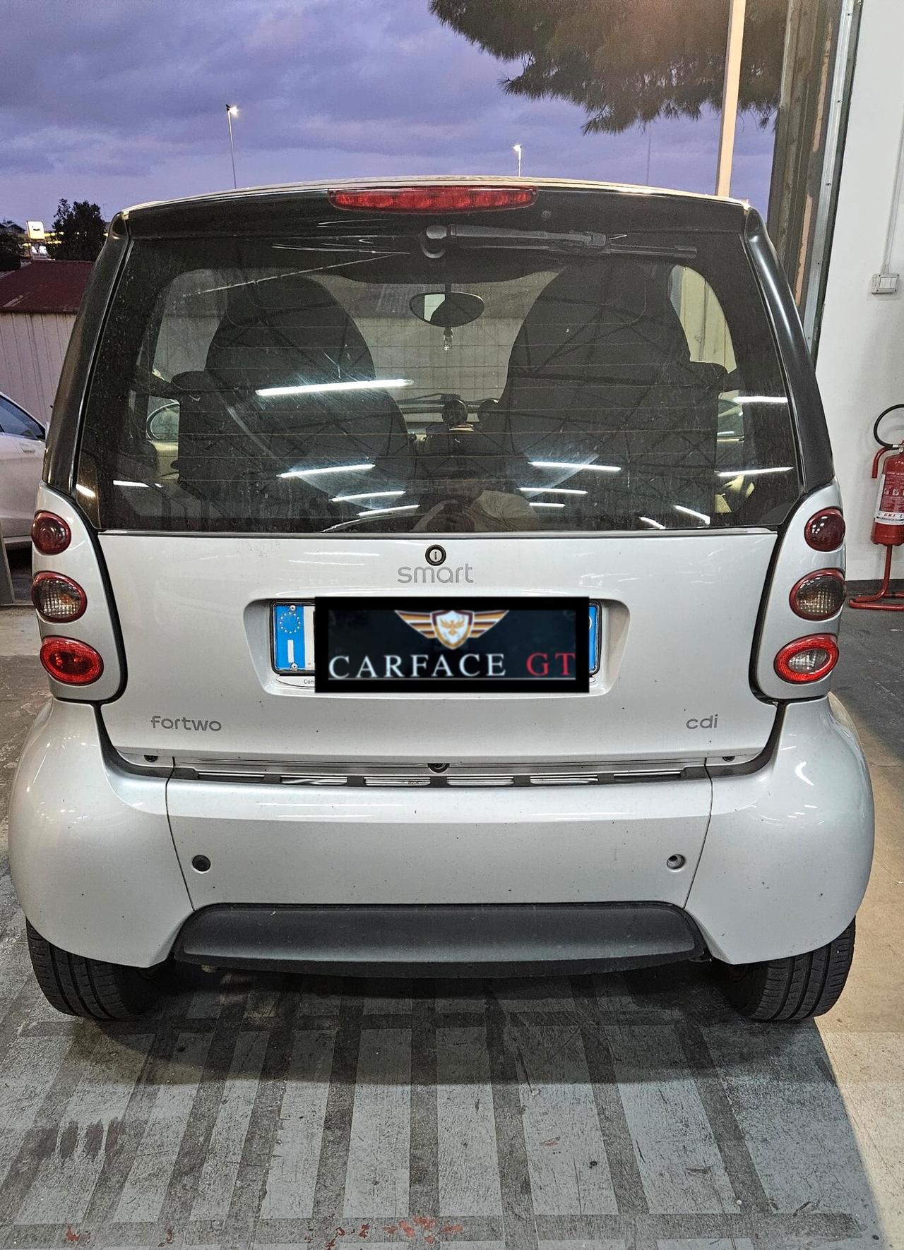 Smart ForTwo 800 cdi NEOPATENTATI - 2004