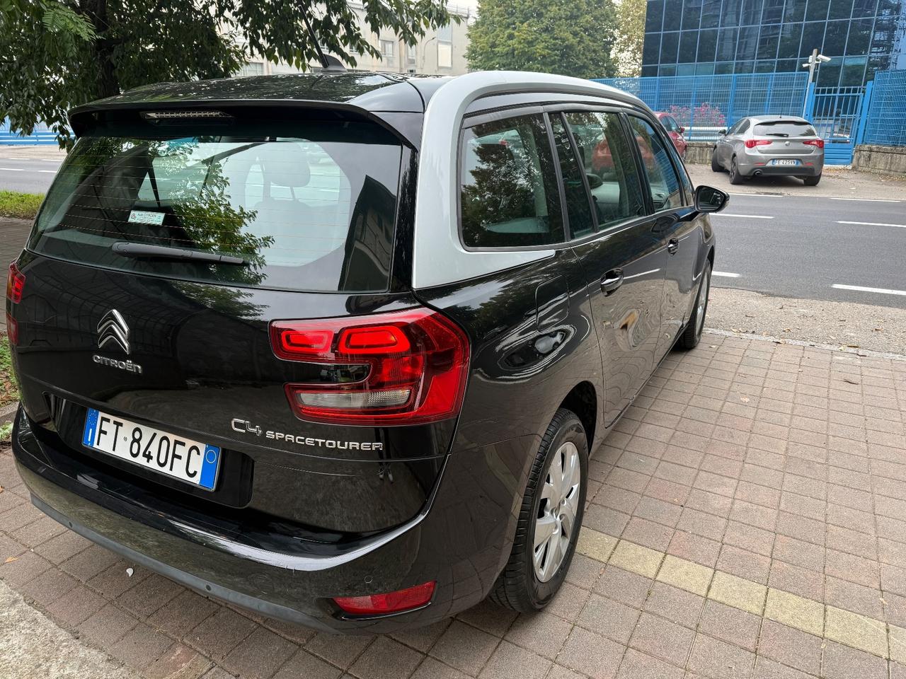 Citroen Grand C4 SpaceTourer BlueHDi 130 S&S Shine