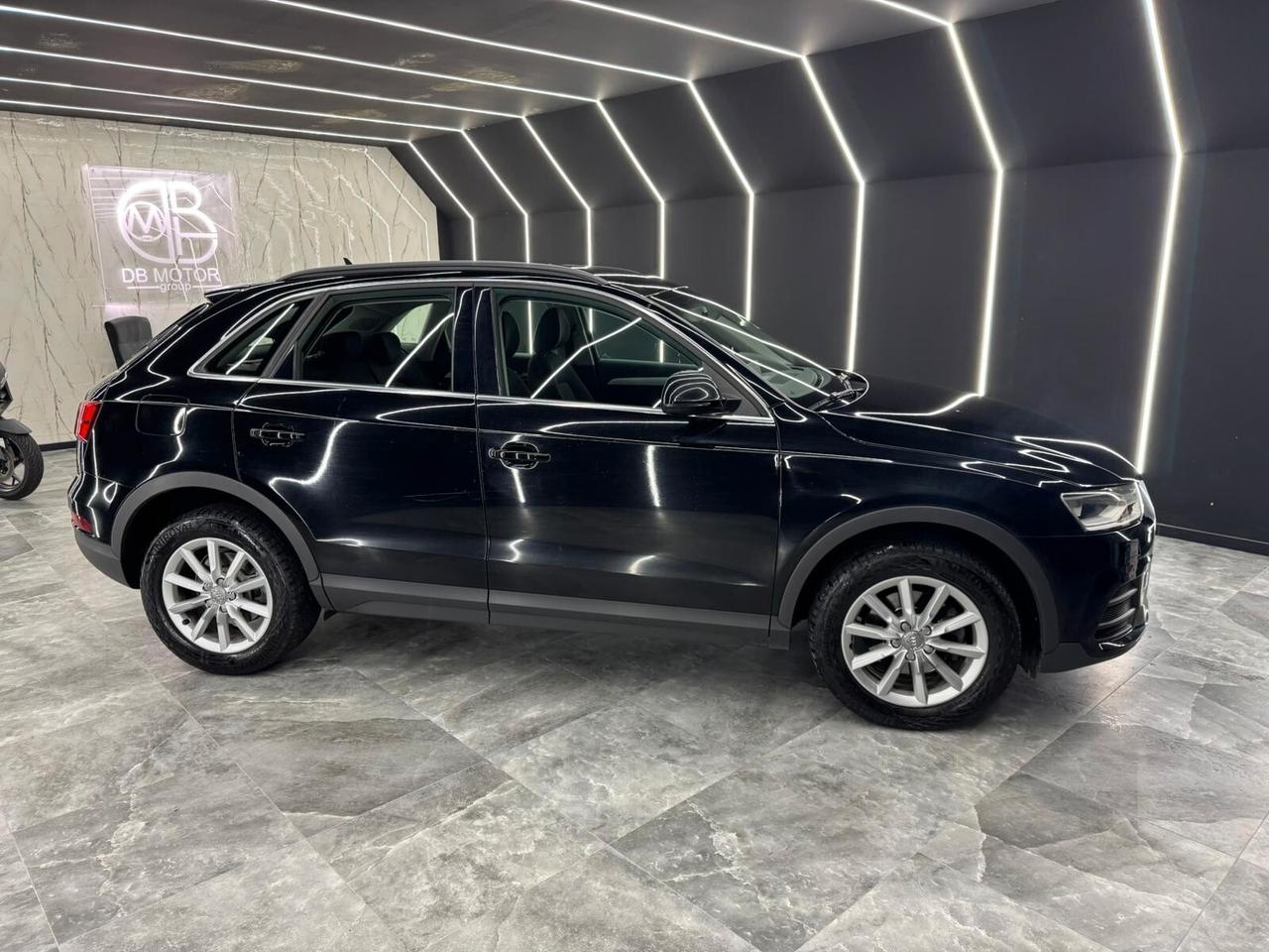 Audi Q3 2.0 TDI 150 CV Business