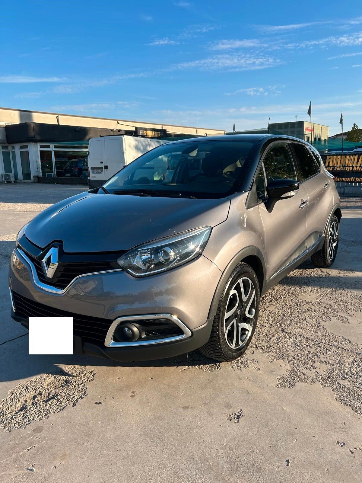 Renault Captur TCe 120 CV EDC Start&Stop Energy Intens 1.2 BENZINA Automatica Ok Neo patentati