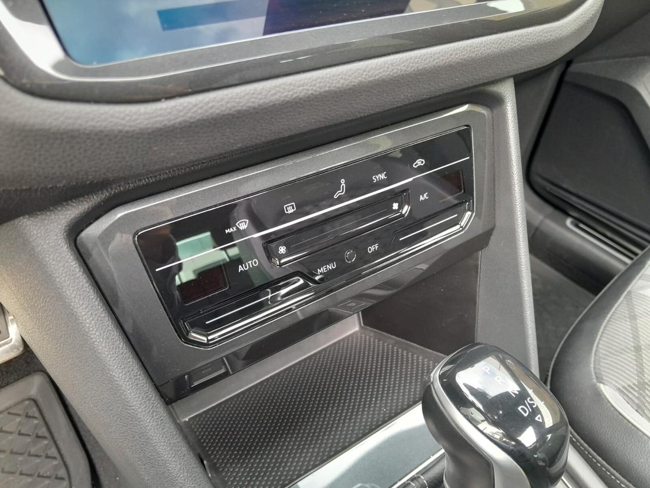 Volkswagen Tiguan 2.0 TDI 200 CV SCR DSG 4MOTION R-Line