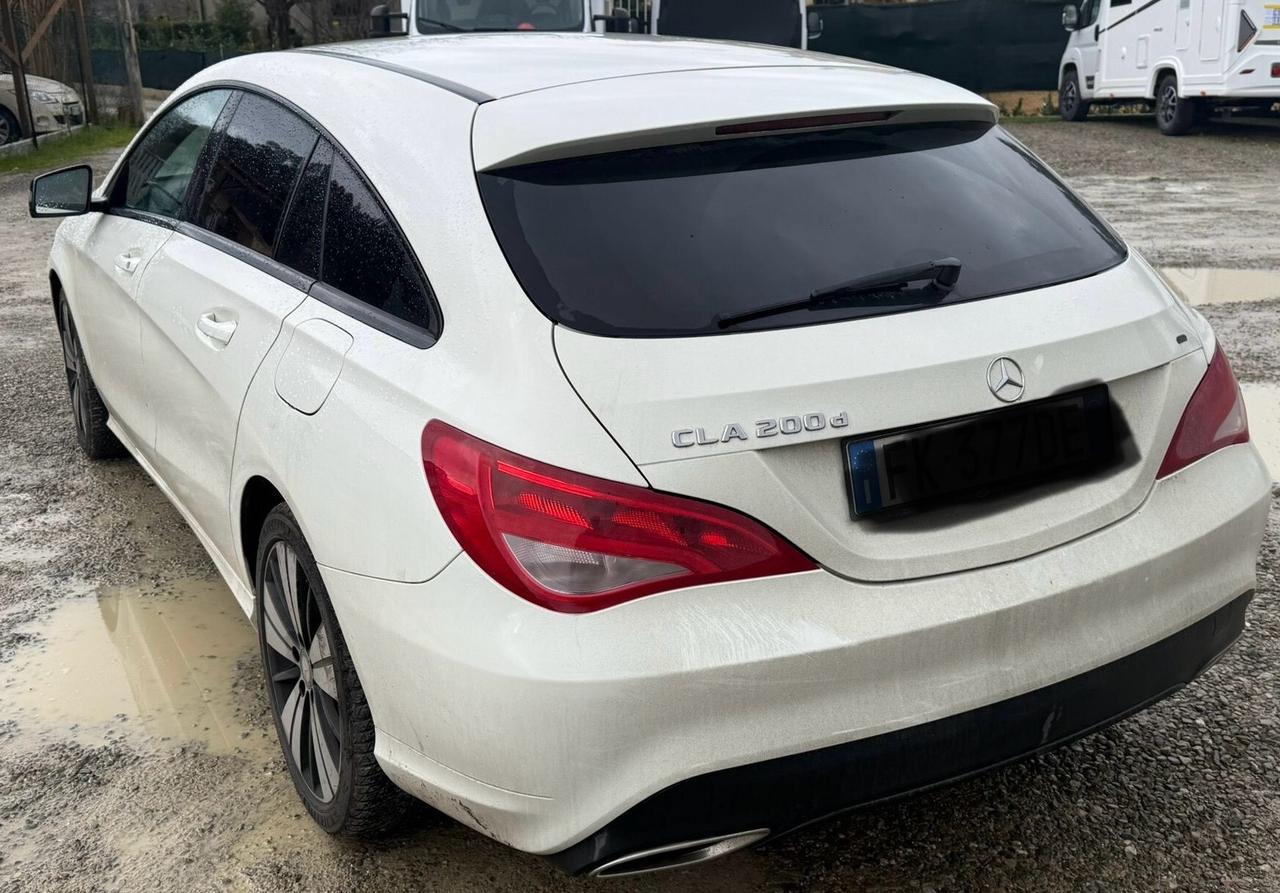 Mercedes-benz CLA 200 CLA 200 d S.W. Automatic Premium