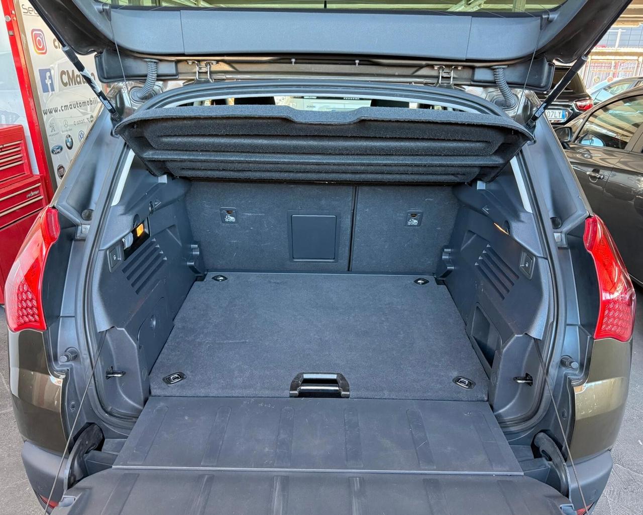 Peugeot 3008 1.6 HDi 110CV cambio robotizzato Premium