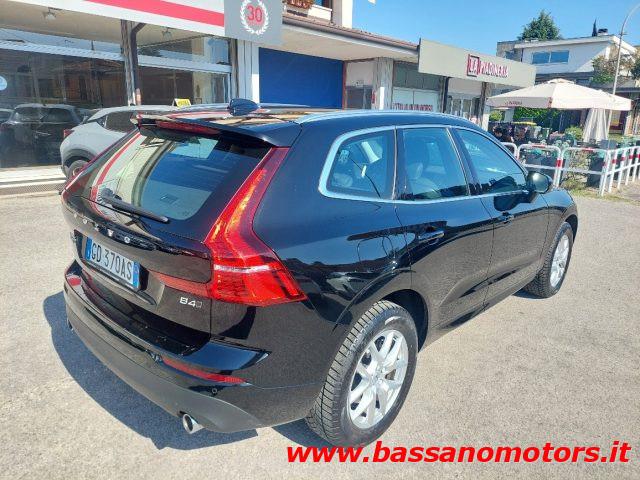 VOLVO XC60 B4 (d) AWD Geartronic Momentum Pro PROMO PRIMAVERA