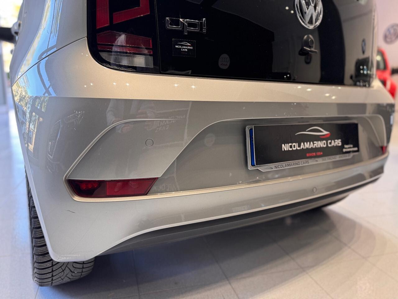 Volkswagen up! 1.0 5p. move “62.000KM”