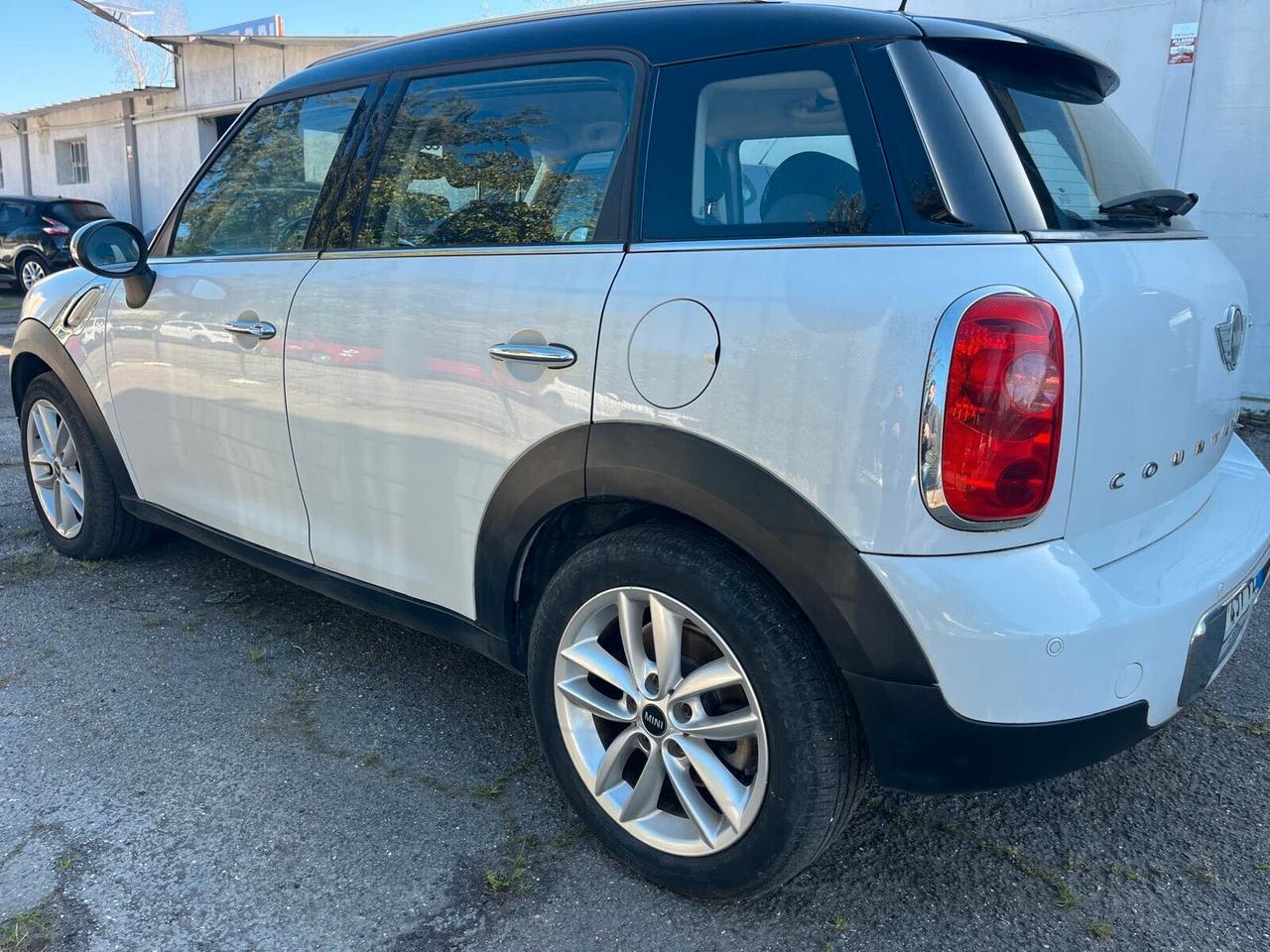 Mini Cooper D Countryman Mini 2.0 Cooper D Countryman Automatica