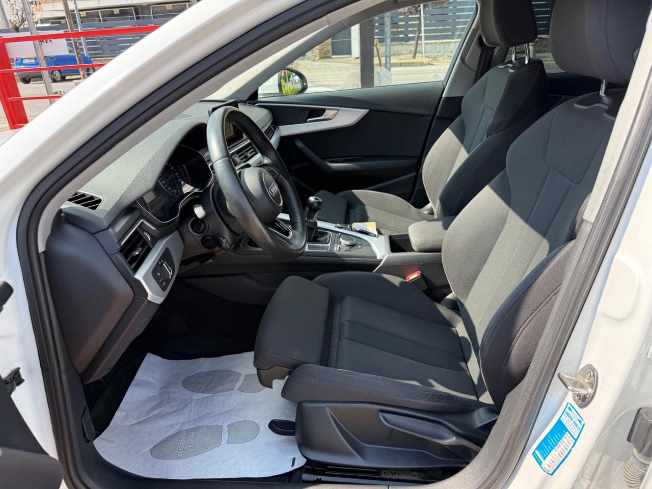 Audi A4 2.0 TDI 150 CV BERLINA Sport EURO6