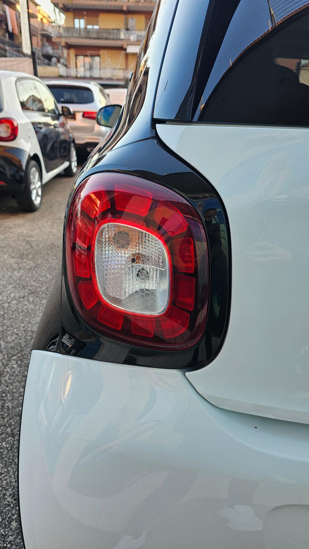 Smart ForFour 90 0.9 Turbo twinamic Passion PACK SPORT UNIPRO NAV ANDROID 16