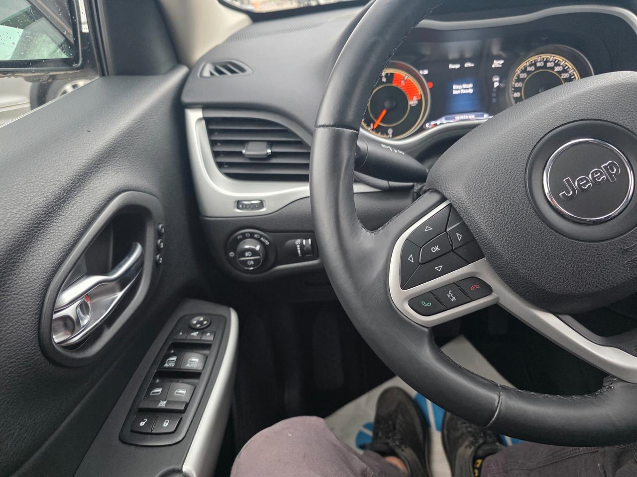 Jeep Cherokee 2.2D 200cv strafull 4WD automatic