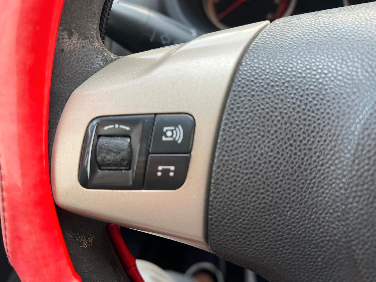 Opel Corsa 1.2 OK NEOPATENTATI