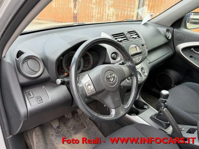 TOYOTA RAV 4 2.2 D-4D 177 CV