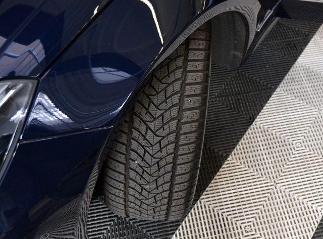 MERCEDES-BENZ E 200 Coupé Sport Automatica - Pelle - Cerchi 19" - Navi