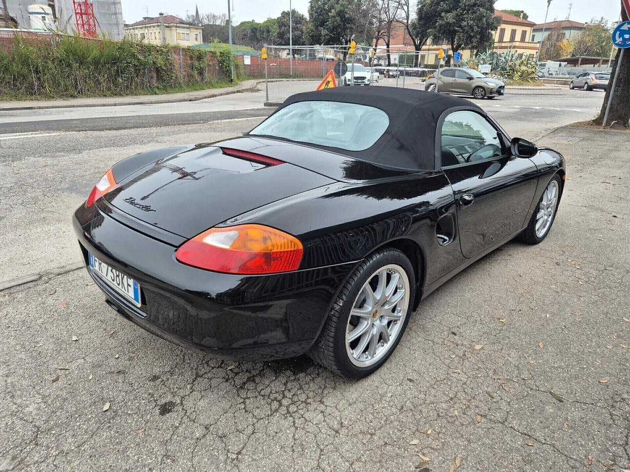 Porsche Boxster 2.5i 24V cat