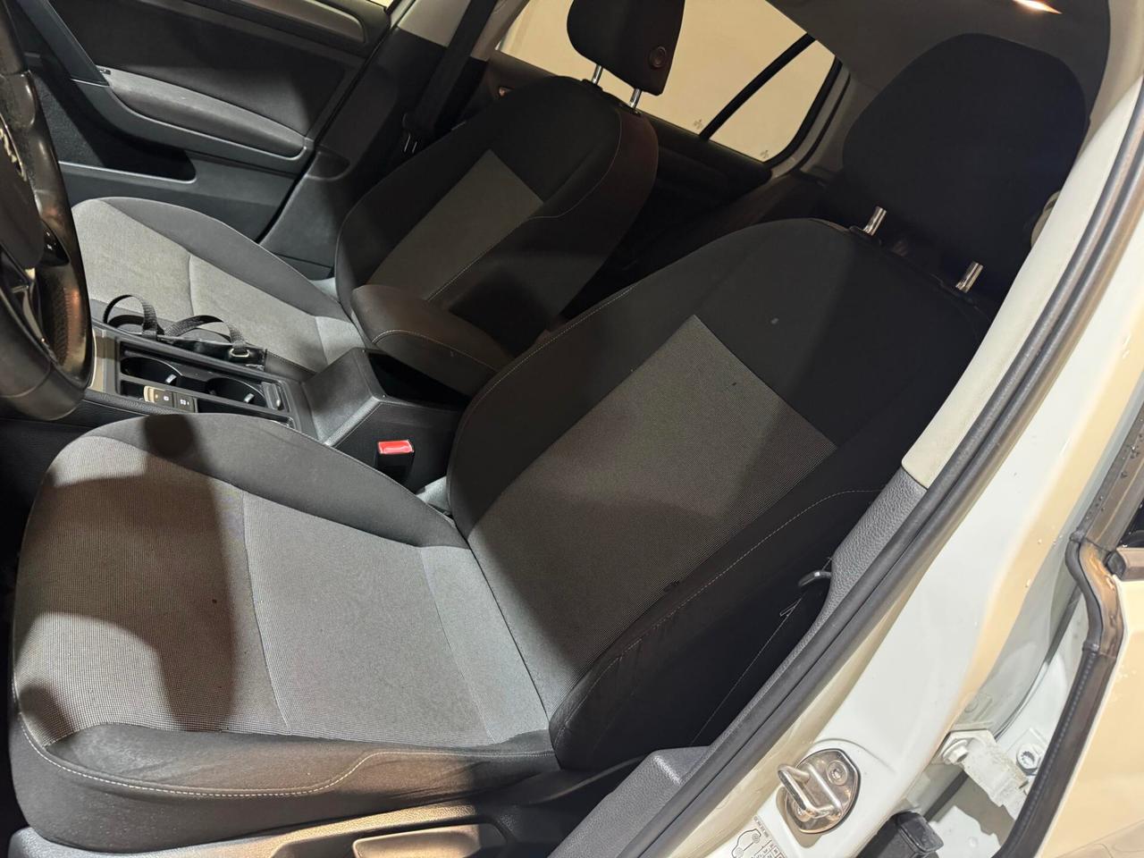 Volkswagen Golf 1.6 TDI IMPECCABILE POCHI KM CERTIFIC