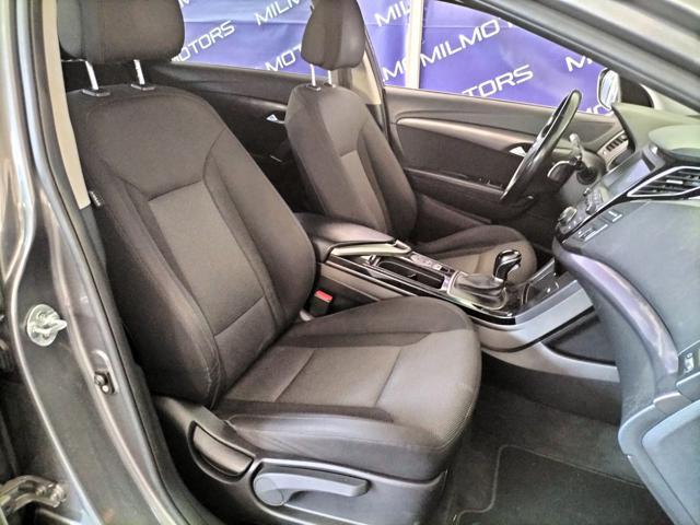 HYUNDAI i40 Wagon 1.6 CRDi DCT Business