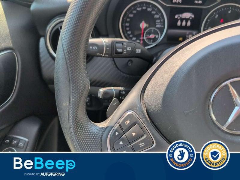 Mercedes-Benz GLA 180 D BUSINESS AUTO