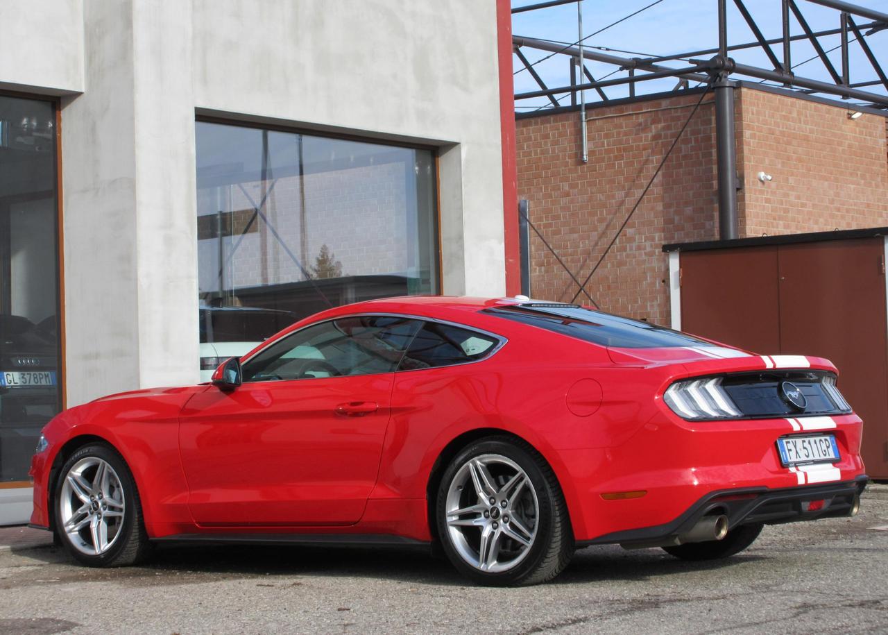Ford Mustang Fastback 2.3 ecoboost 290cv auto