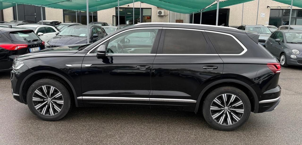 VOLKSWAGEN TOUAREG 3.0 V6 ADVANCED 231CV - FULL LED, VIRTUAL COCKPIT, PELLE