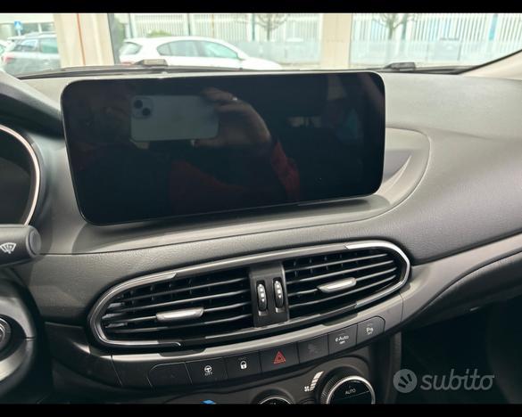 FIAT Tipo Hatchback My23 1.5 Hybrid130cv Dc N66649
