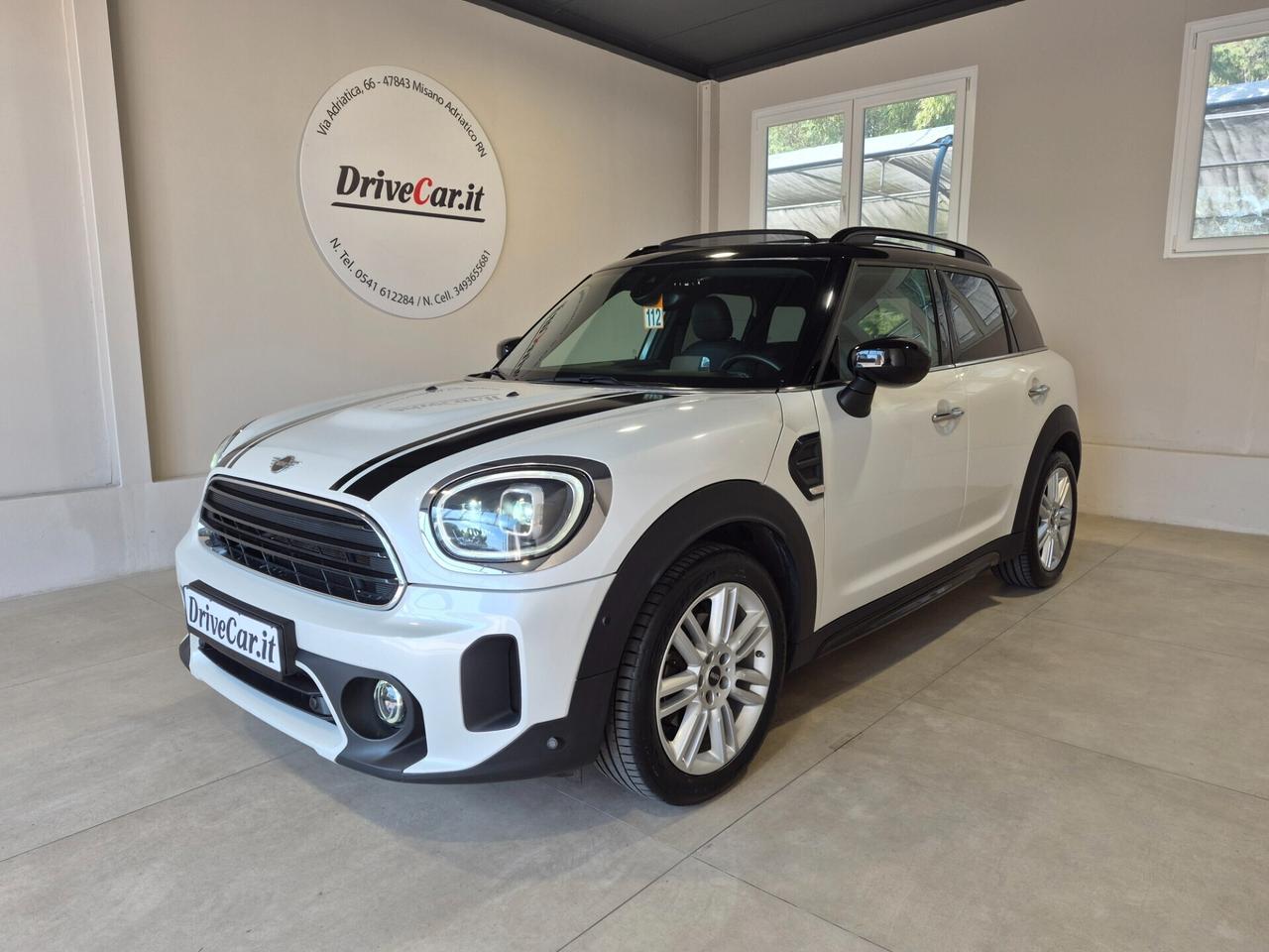 MINI Cooper Countryman PELLE TETTO LED NAVI APPLE CARPLAY RETROCAM.