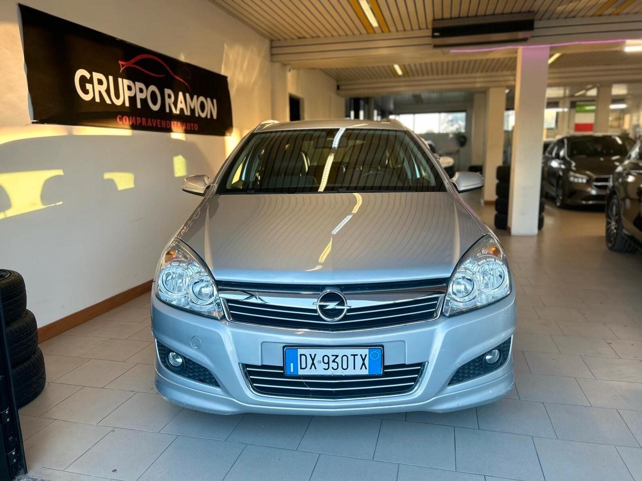 Opel Astra 1.7 CDTI 110CV 5 porte Cosmo