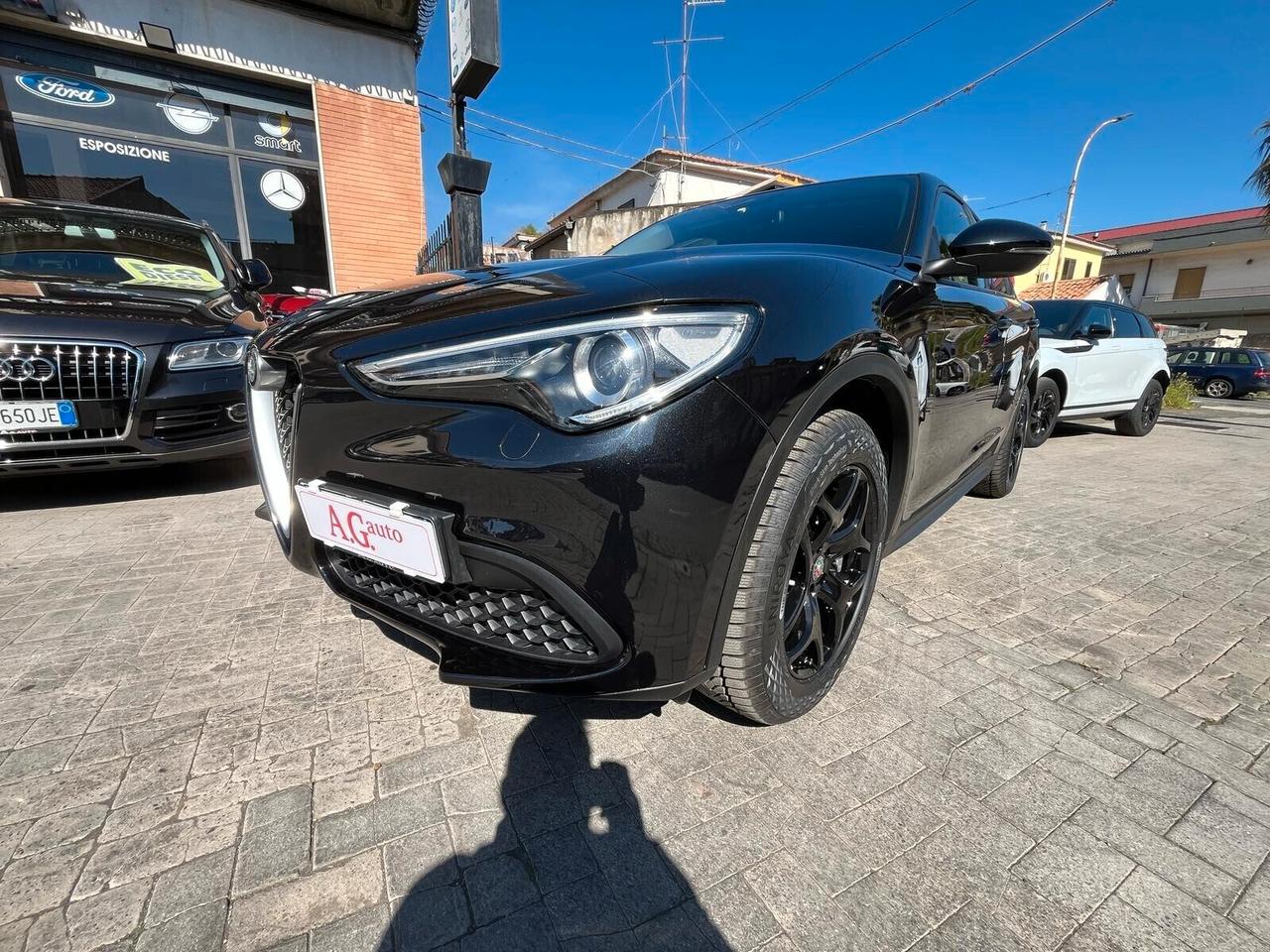 Alfa Romeo Stelvio 2.2 Turbodiesel 190 CV AT8 Q4 Business