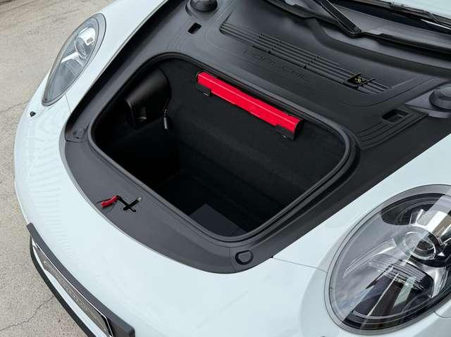Porsche 991 911 Coupe 3.0 Carrera GTS